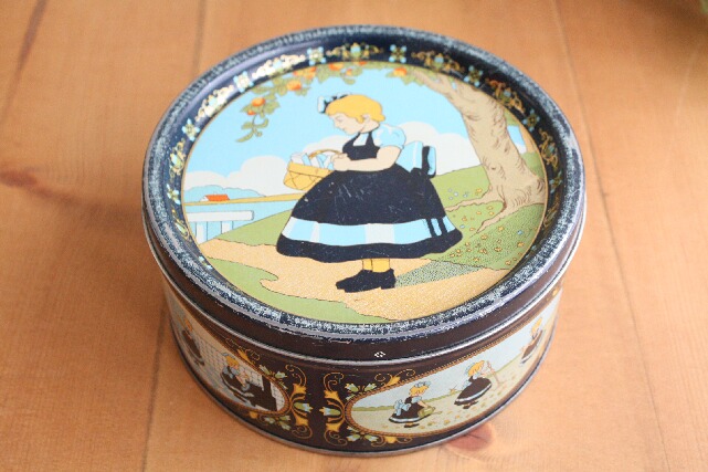 Irma/ヴィンテージ缶