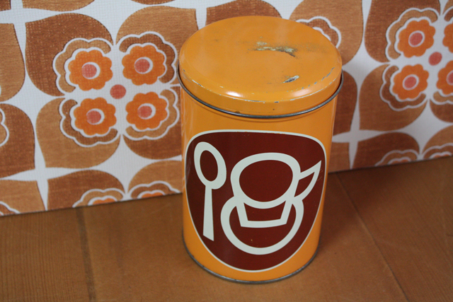 ヴィンテージ缶