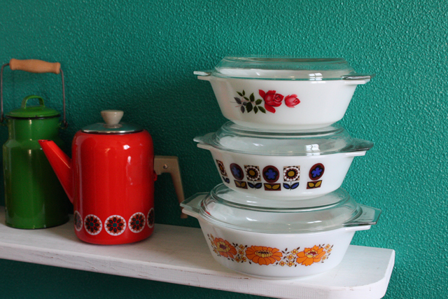 Petapeta北欧雑貨ショップ イギリス製 オールドパイレックス 耐熱ガラス鍋