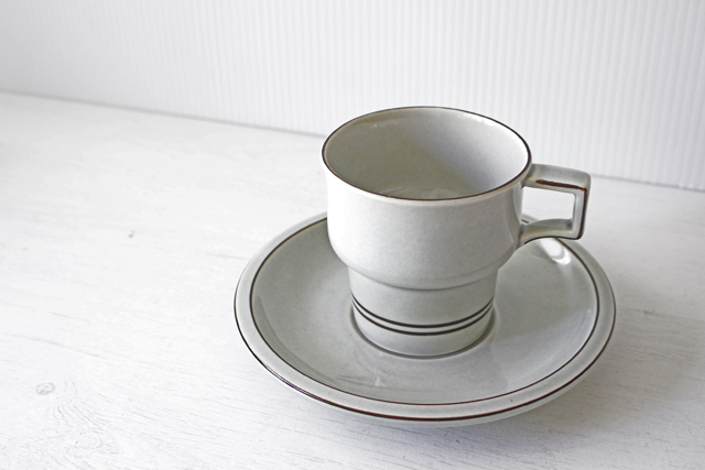 クイストゴー　パレット　カップ&amp;ソーサー Buy J.H. Quistgaard Cordial Palet Tea Cup purple - Vintage