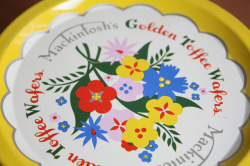 ヴィンテージ缶